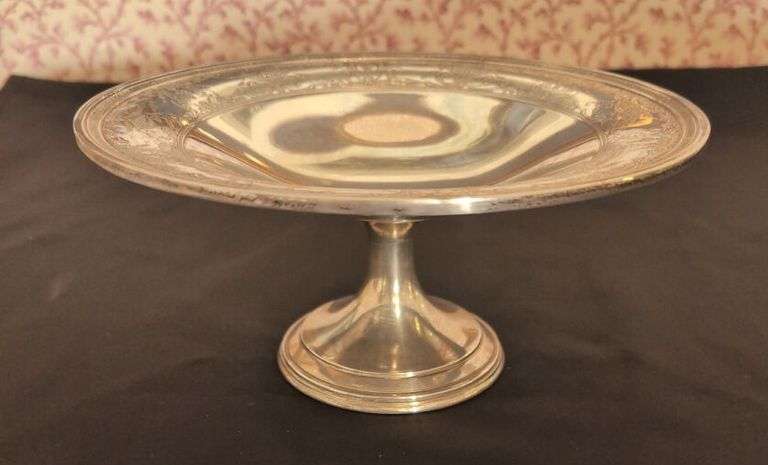 12.4 ozt Sterling Silver Pedestal Dish by F.S. Cozzill, 1864 image