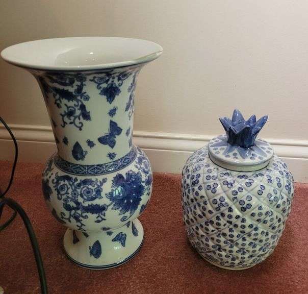 14” Blue and White Floral Decorated Vase and Pineapple Jar Set image