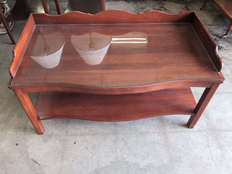 Willet Wildwood Cherry gallery top coffee table image