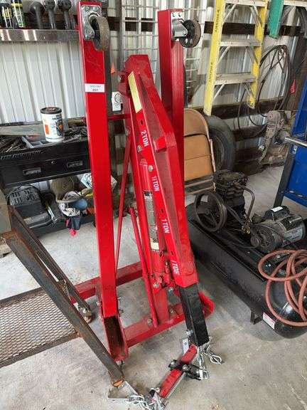 2-Ton Hydraulic Engine Hoist image