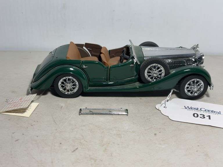 Franklin Mint 1938 Alvis 4.3 Litre 1:24 Scale Diecast Model Car