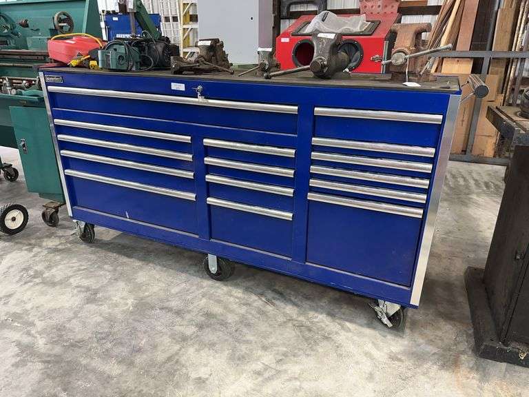 International Rolling Tool Chest image