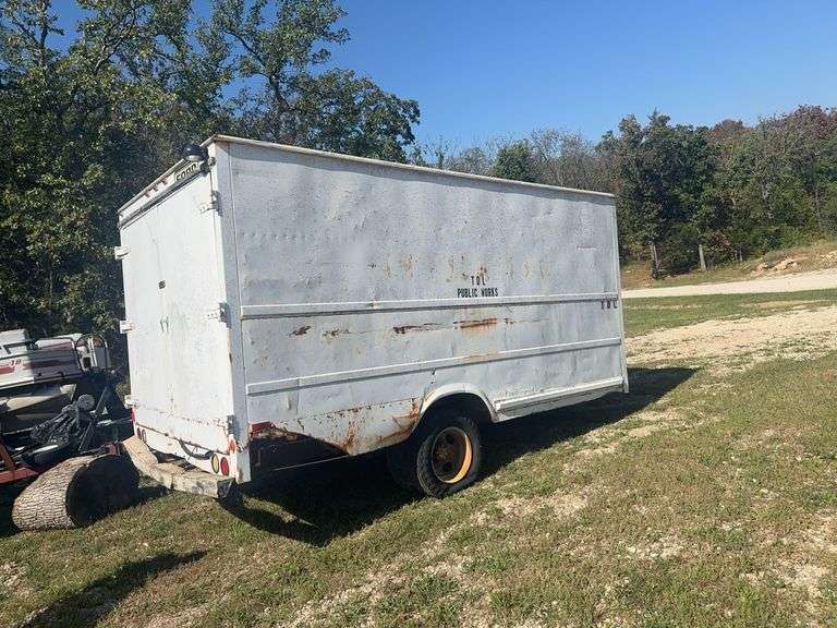 White box trailer conversion dual wheels 16 ft low air in tires