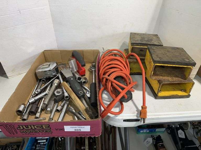 Tools, Work Light, and Metal Risers image