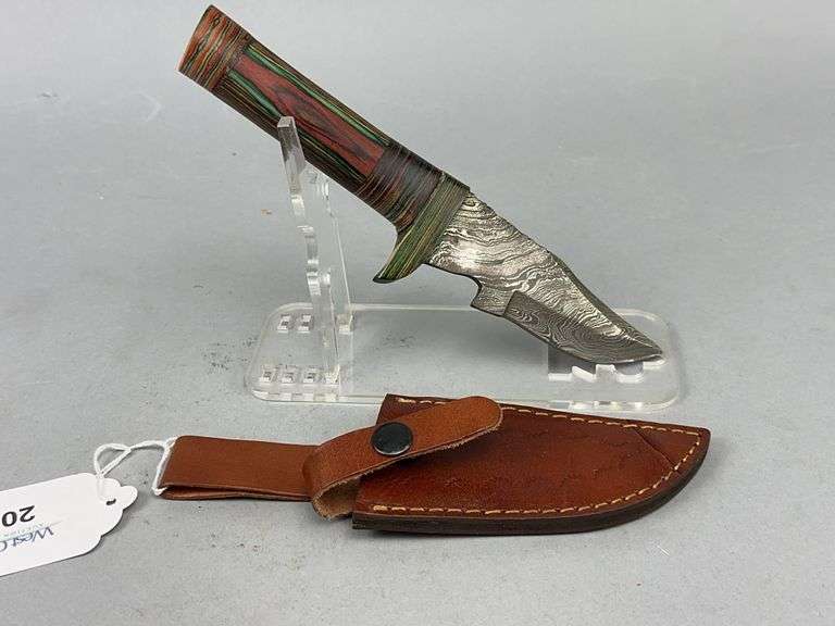 Damascus Knife w/sheath image