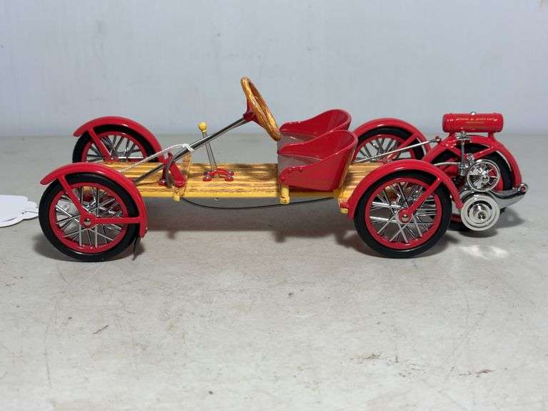 Shay's & Stratton Motor Wheel Red Scale Model