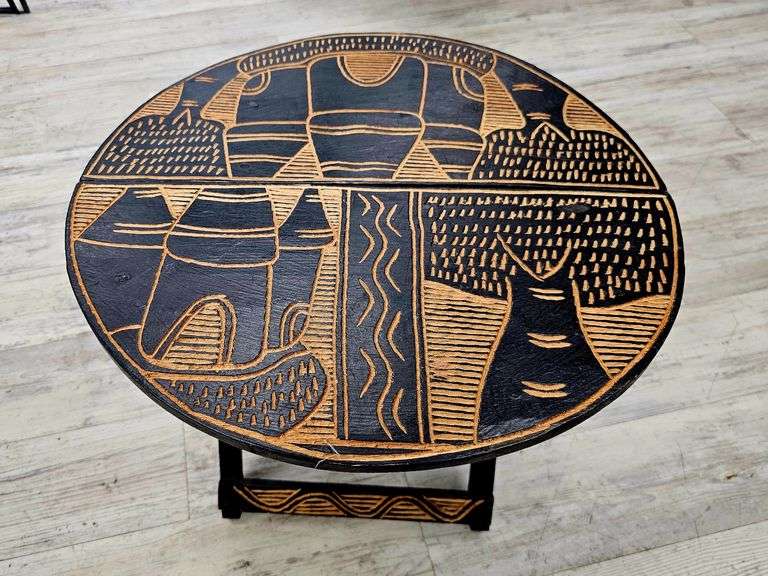 “Across the Continent” Folding Table – Hand-Carved Kola Wood from Togo