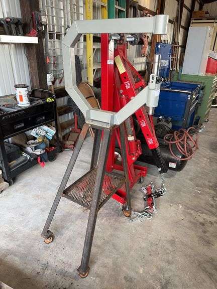 Air Planishing Hammer w/Metal Stand image