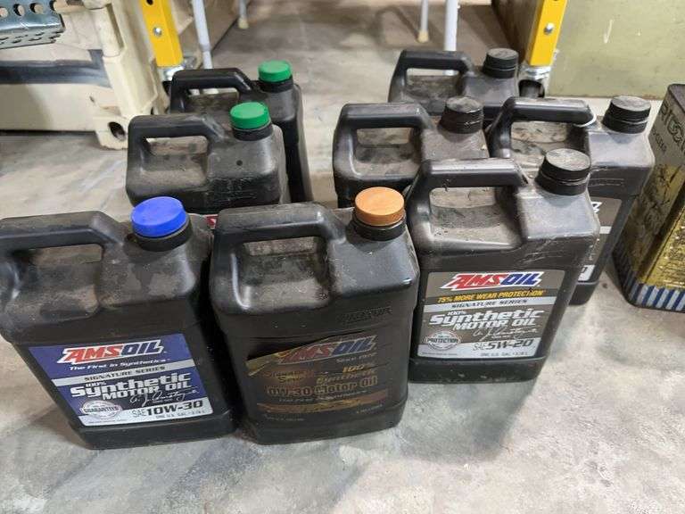 Amsoil Synthetic Motor Oil - Assorted Weights image