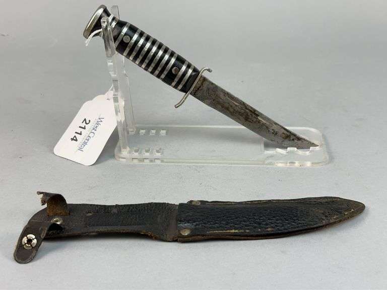 Globemaster Hunting Knife with Sheath image