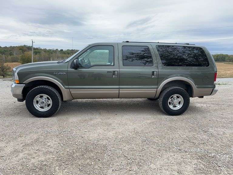 2000 Ford Excursion Limited, 4x4 image