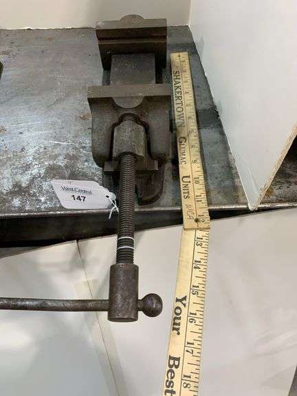 Large Machinist Vise image