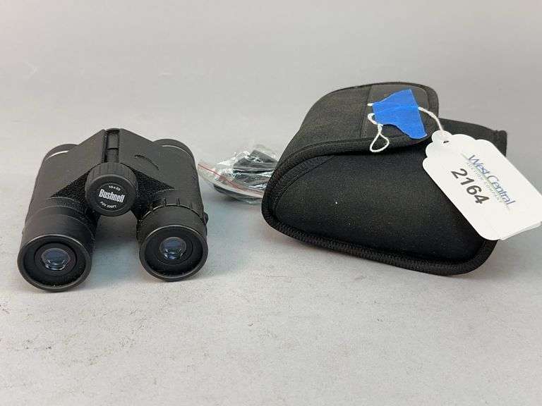 Bushnell 10x25 Binoculars with Case image
