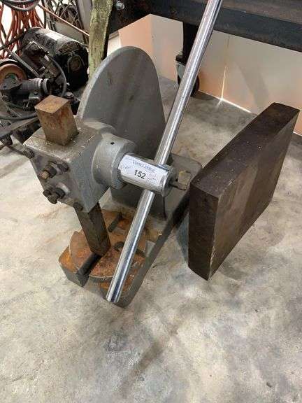 Arbor Press and Metal Block image