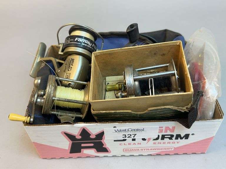 Fishing Reels, Fishing tackle bag,& misc image