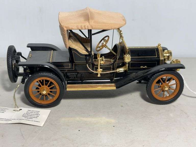 1910 Cadillac Model Thirty Diecast Replica Car 1:24 Scale image