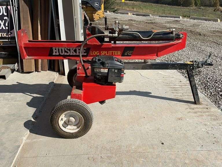 Huskee Log Splitter, 22 Ton w/Briggs & Stratton 650 engine image