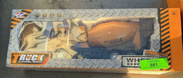 Remote control concrete truck image