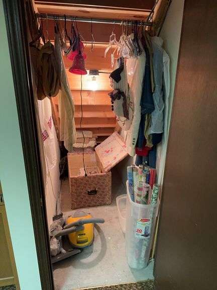 Vacuum, Lot of Wrapping Paper Rolls and Kitchen-Klatter Magazines image