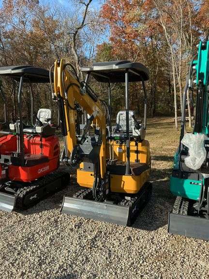 QK 18 Z mini excavator image