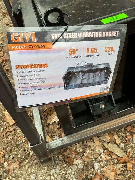 Skid steer vibrating bucket image