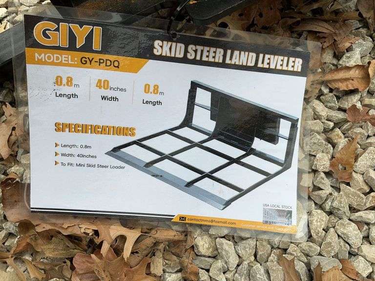 Mini skid steer land leveler image