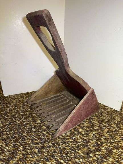 Wooden Bluegrass Seed Gatherer image