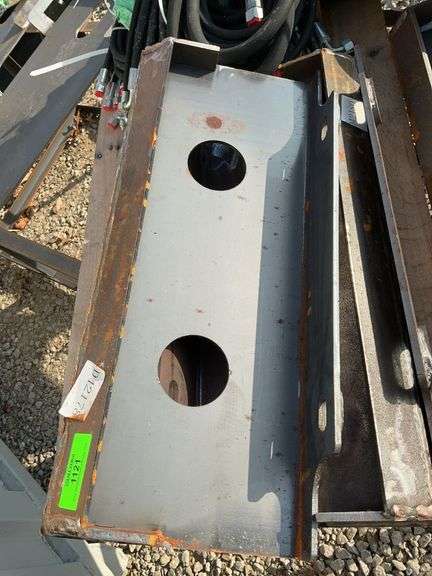 Mini skid steer attachment plate image