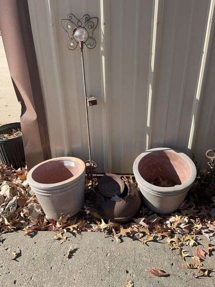 Lot of Assorted Garden Decor - Flower Pots and Metal Art image