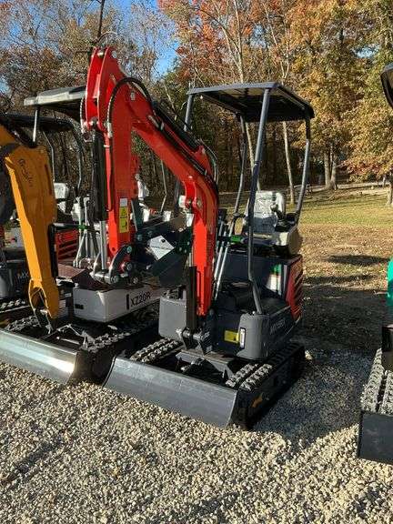 MX 15 RX mini excavator image