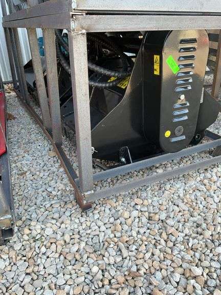 Skid steer, heavy duty mower image