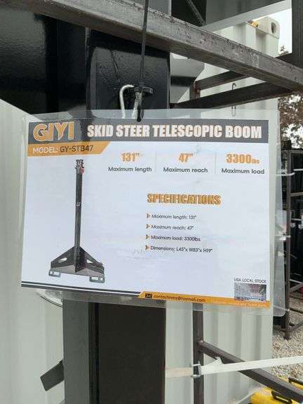 Skid steer telescope boom image