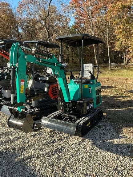 MH 12 RX mini excavator image