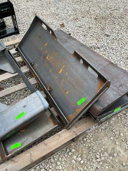 QMP 2 –16–12T Skid steer plate image