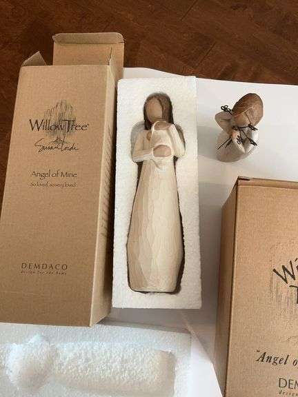 Willow Tree Demdaco Figurine Collection Lot image