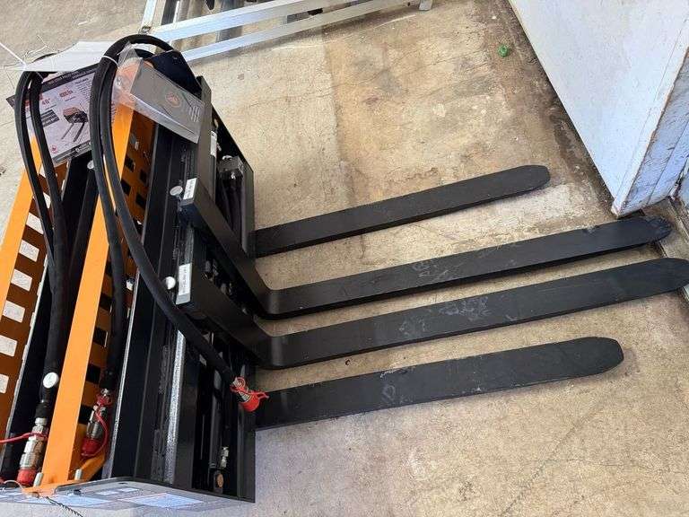 Pallet Fork Hydraulic Adjustable image