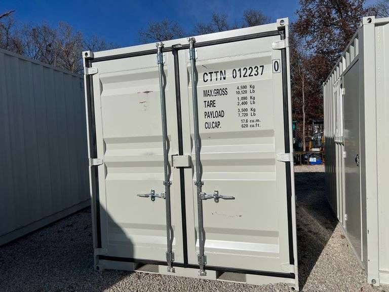 12' Storage Container with walk in door and window, CTTN0122370 image