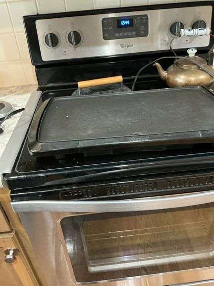 Presto Electric Skillet with Press and Tea Kettle image