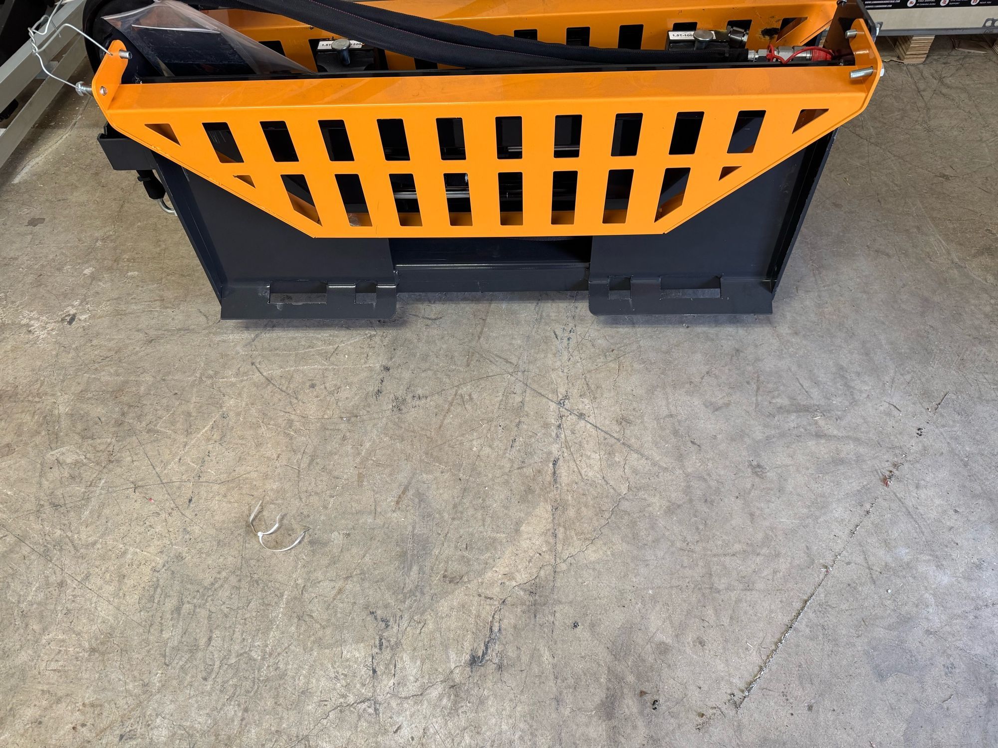 Lot image 4