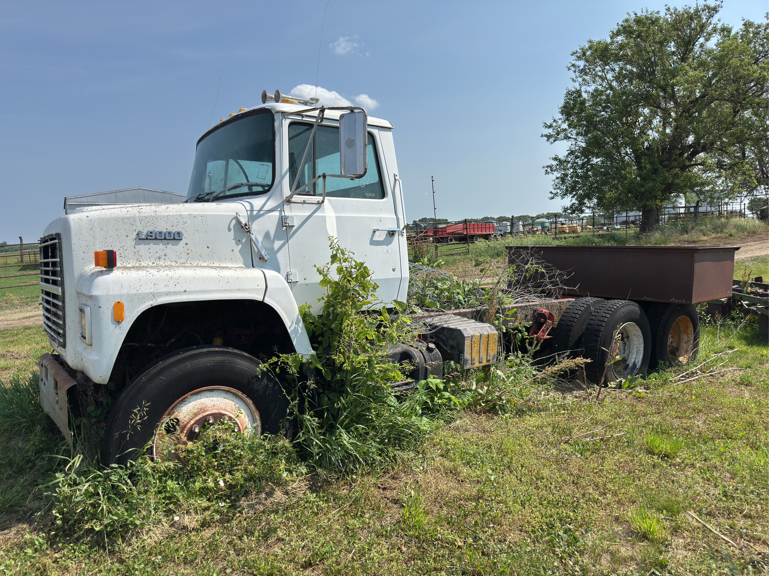 Lot image 1