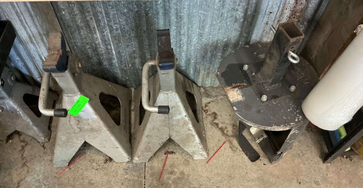 Lot image 2