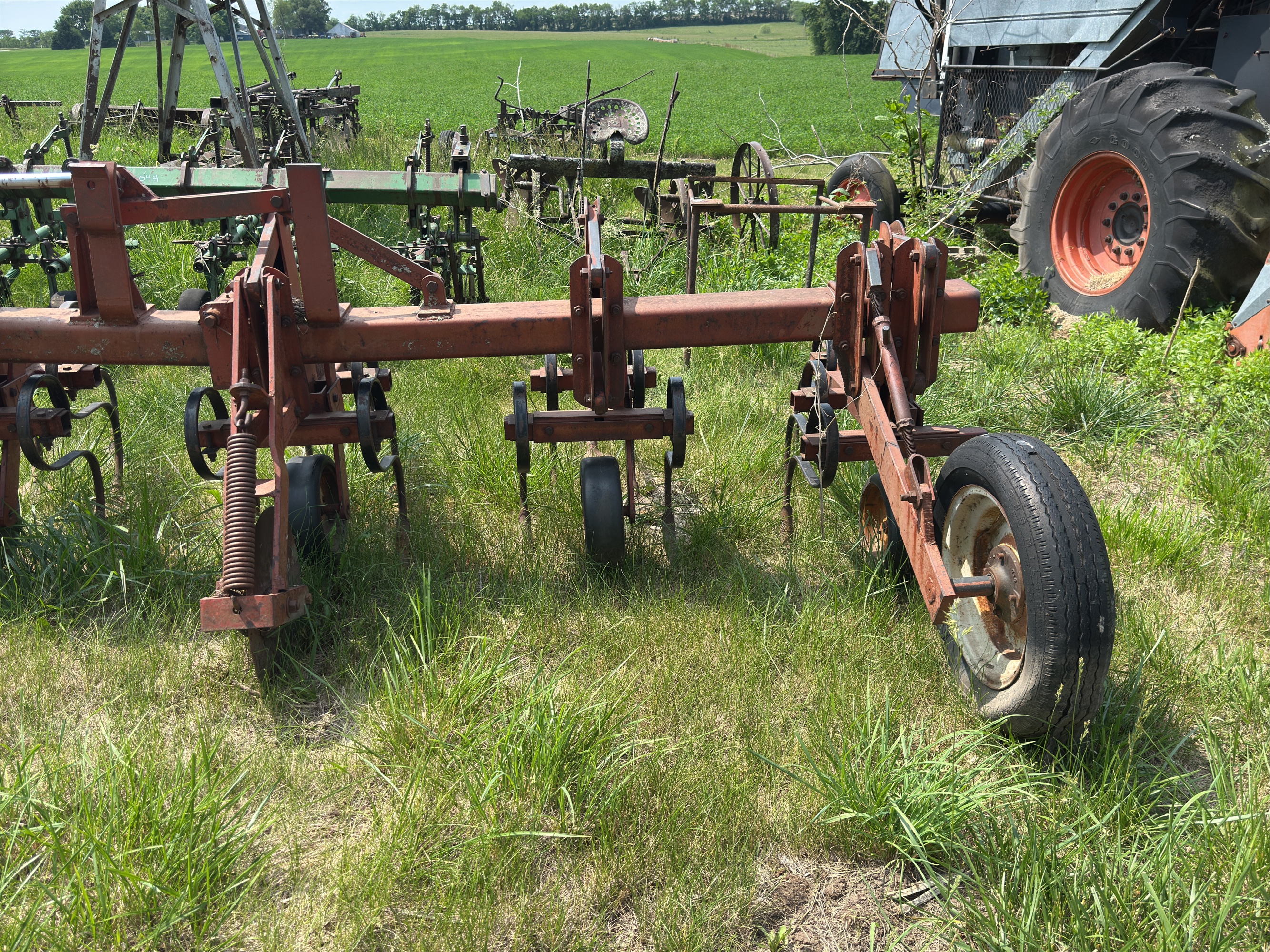 Lot image 8