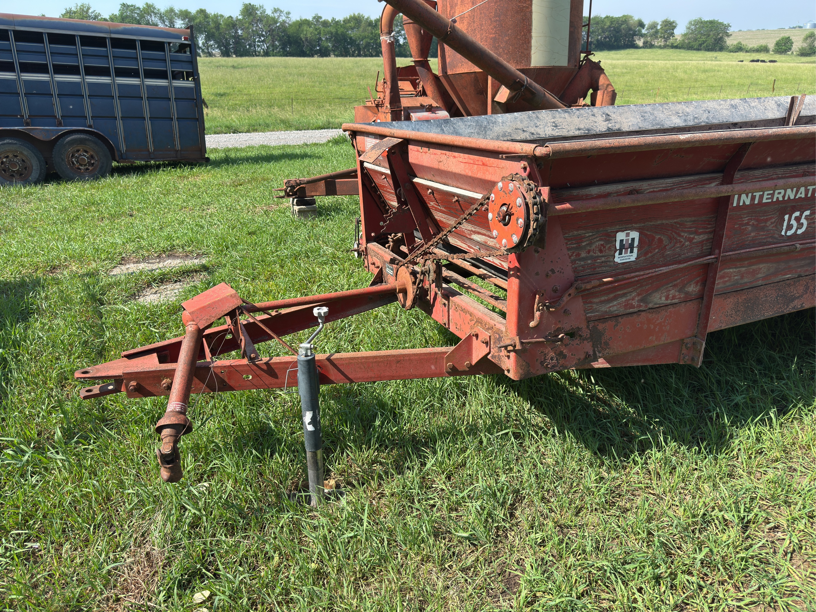 Lot image 10
