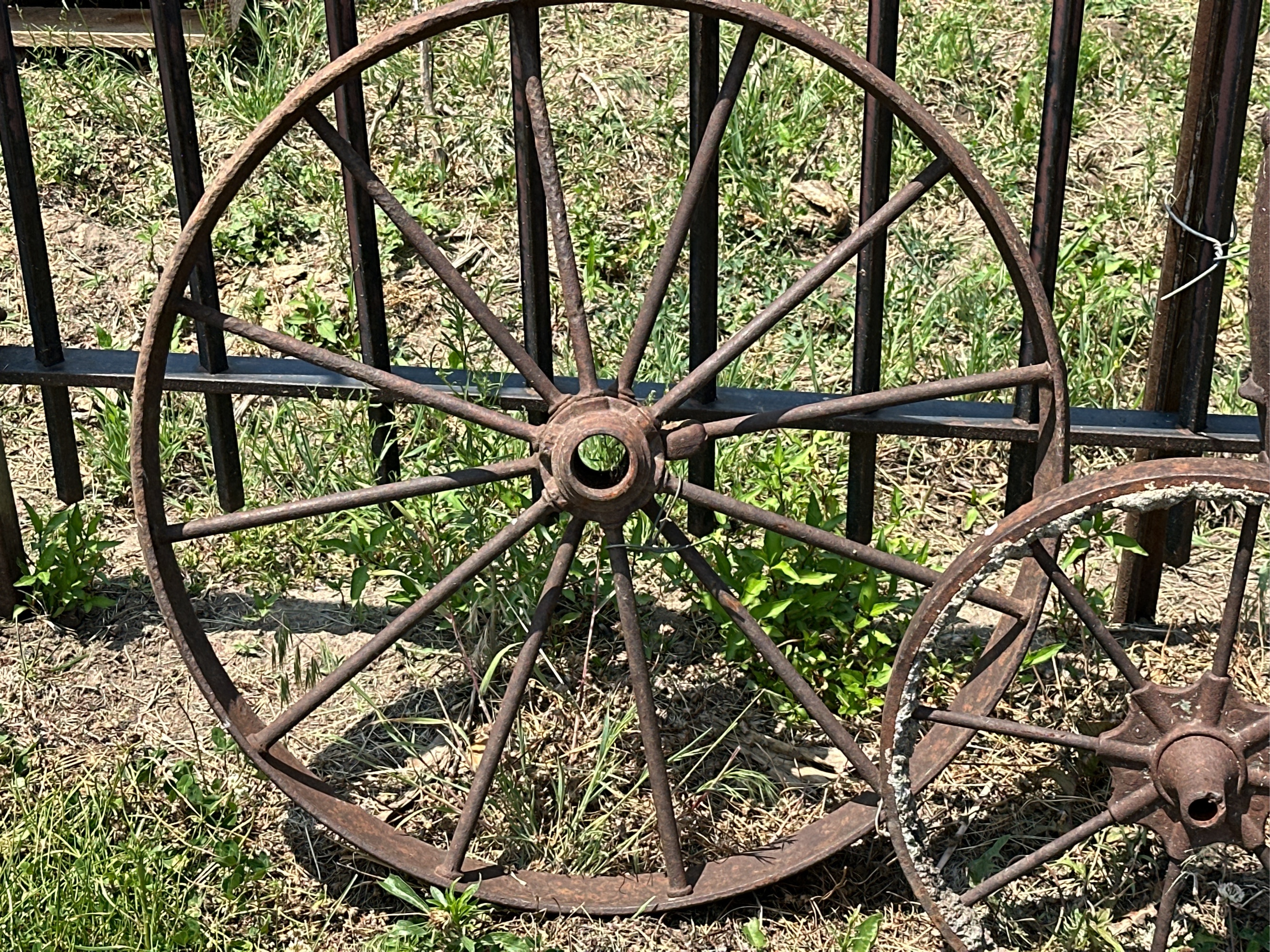 Lot image 2