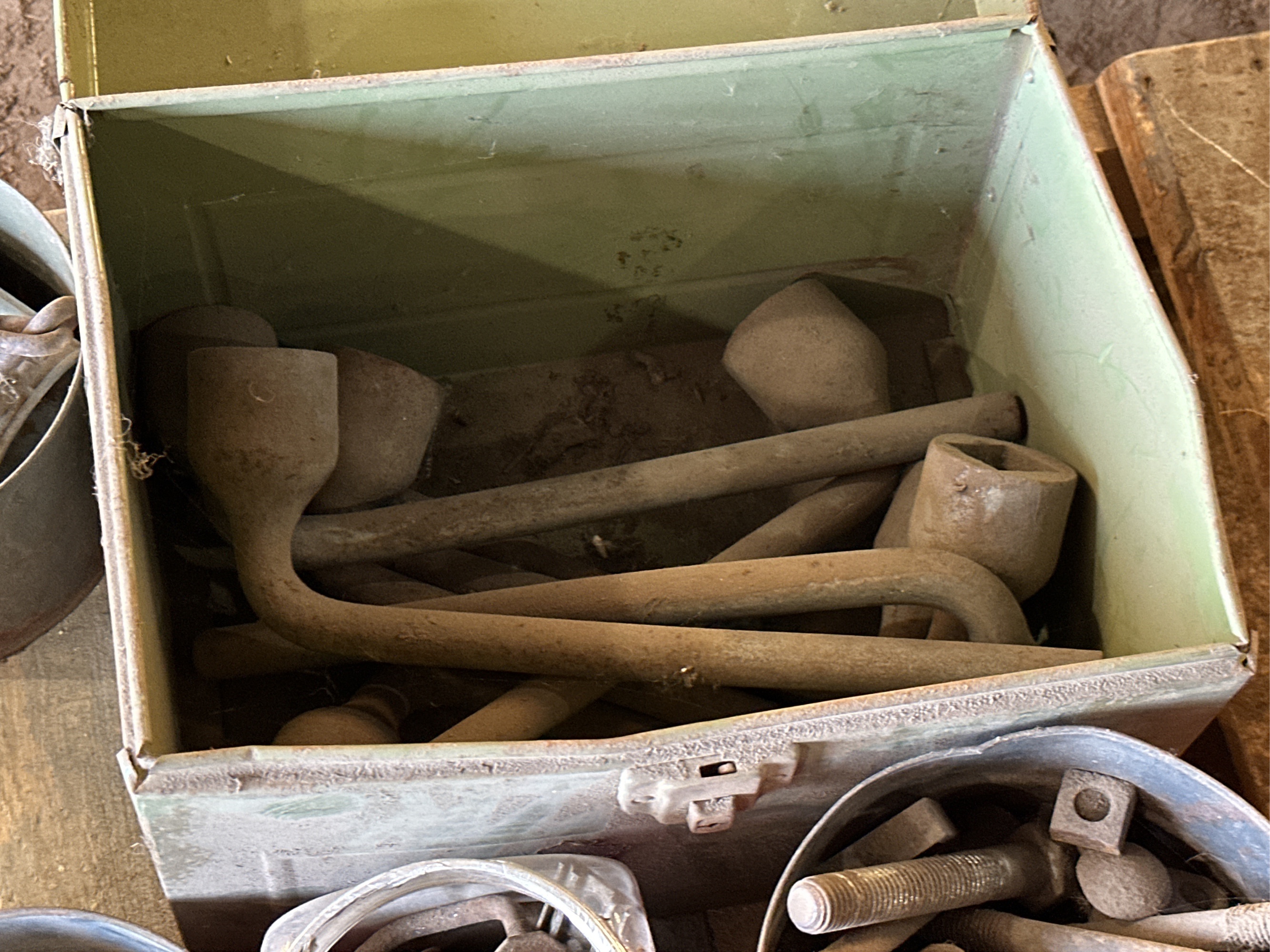 Lot image 8