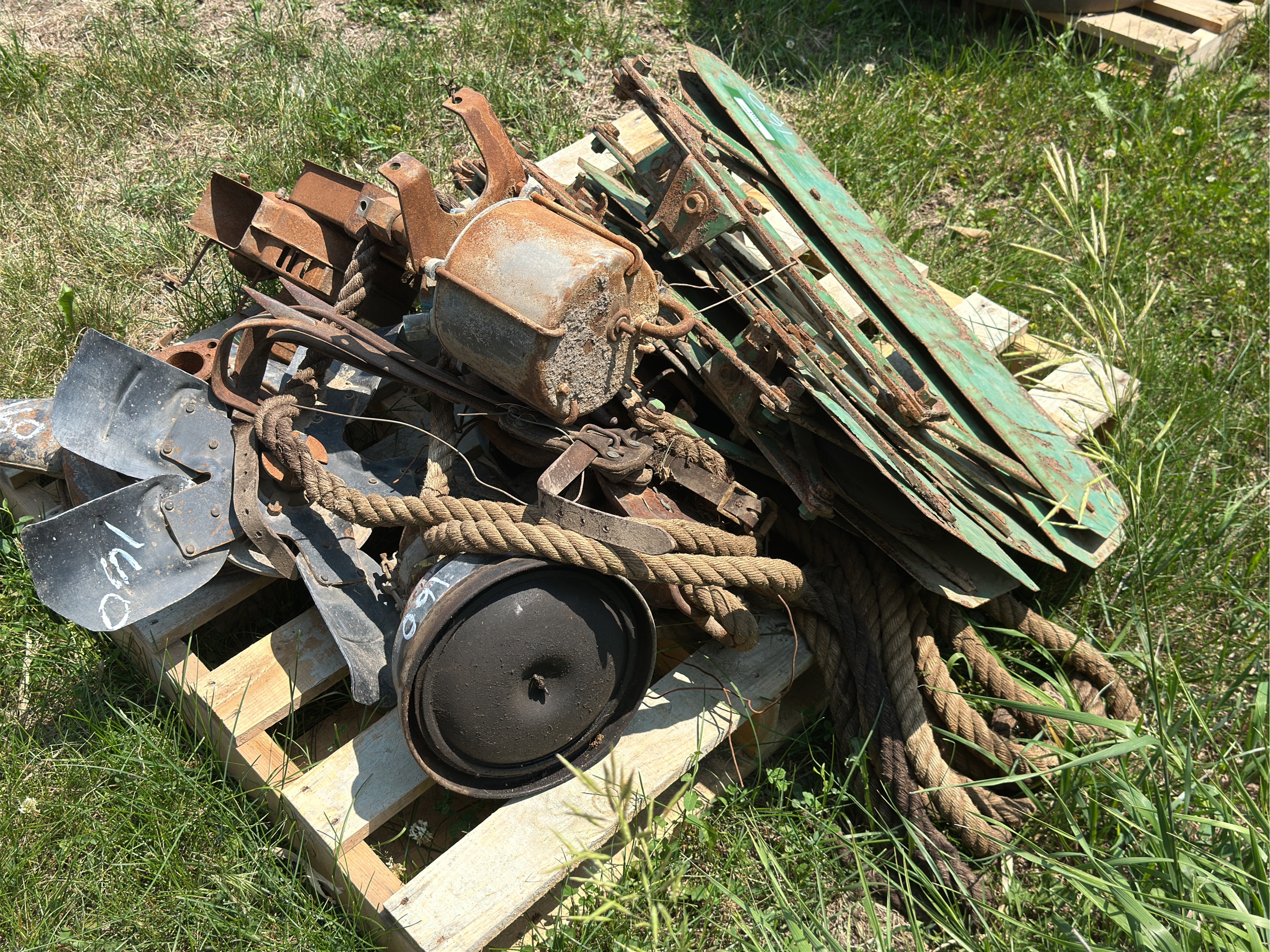 Lot image 4