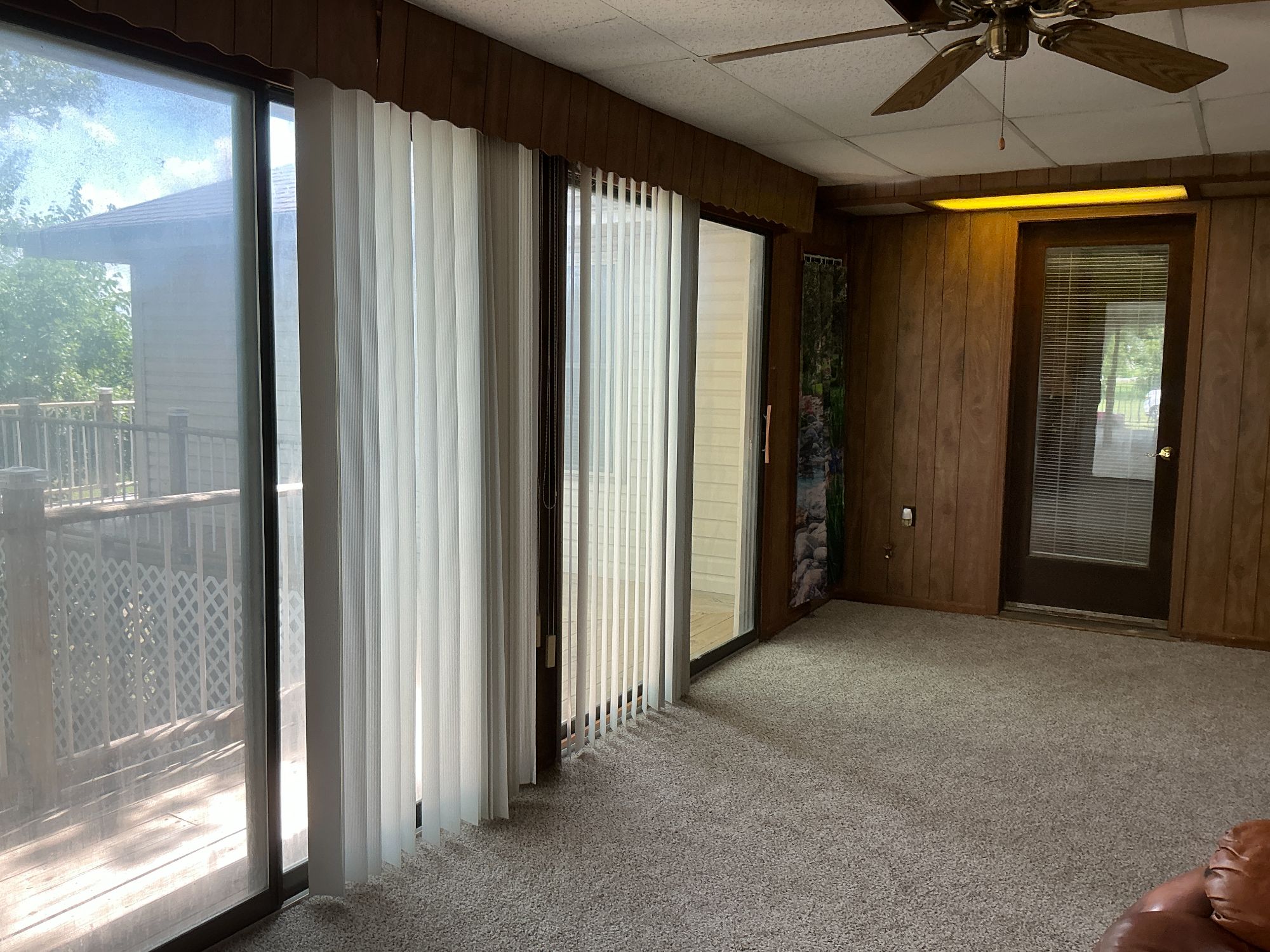 Lot image 77