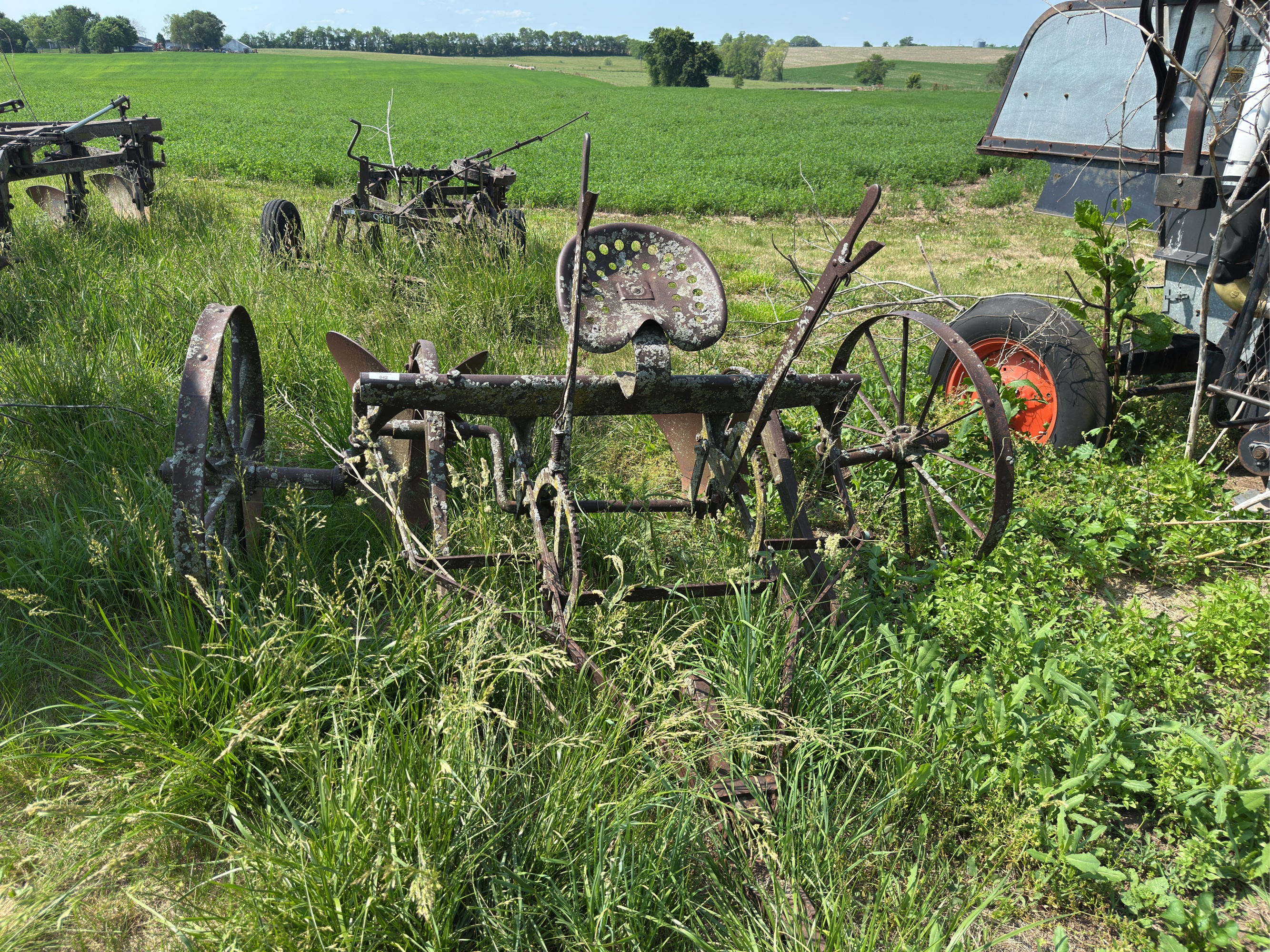 Lot image 1