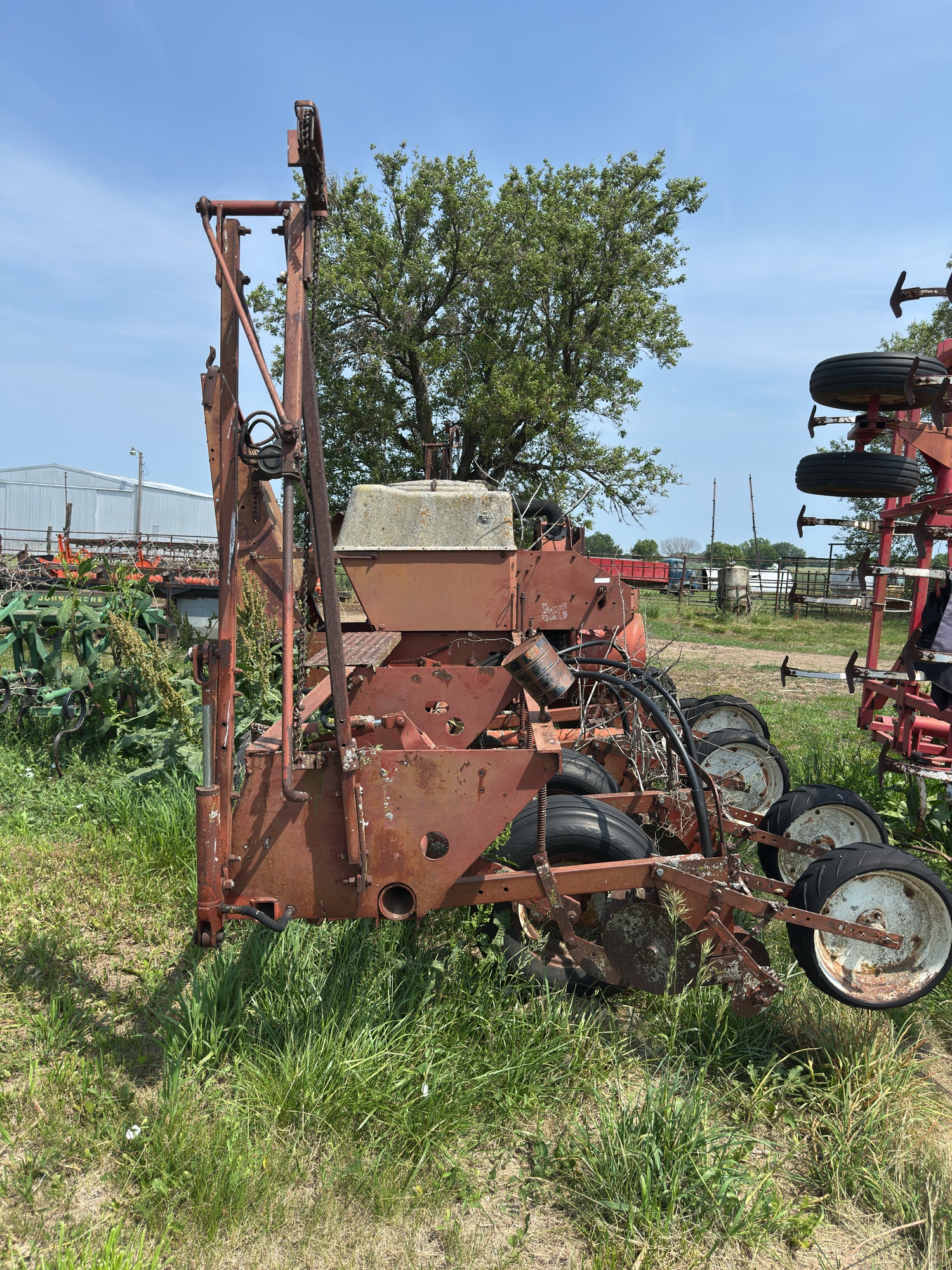 Lot image 9