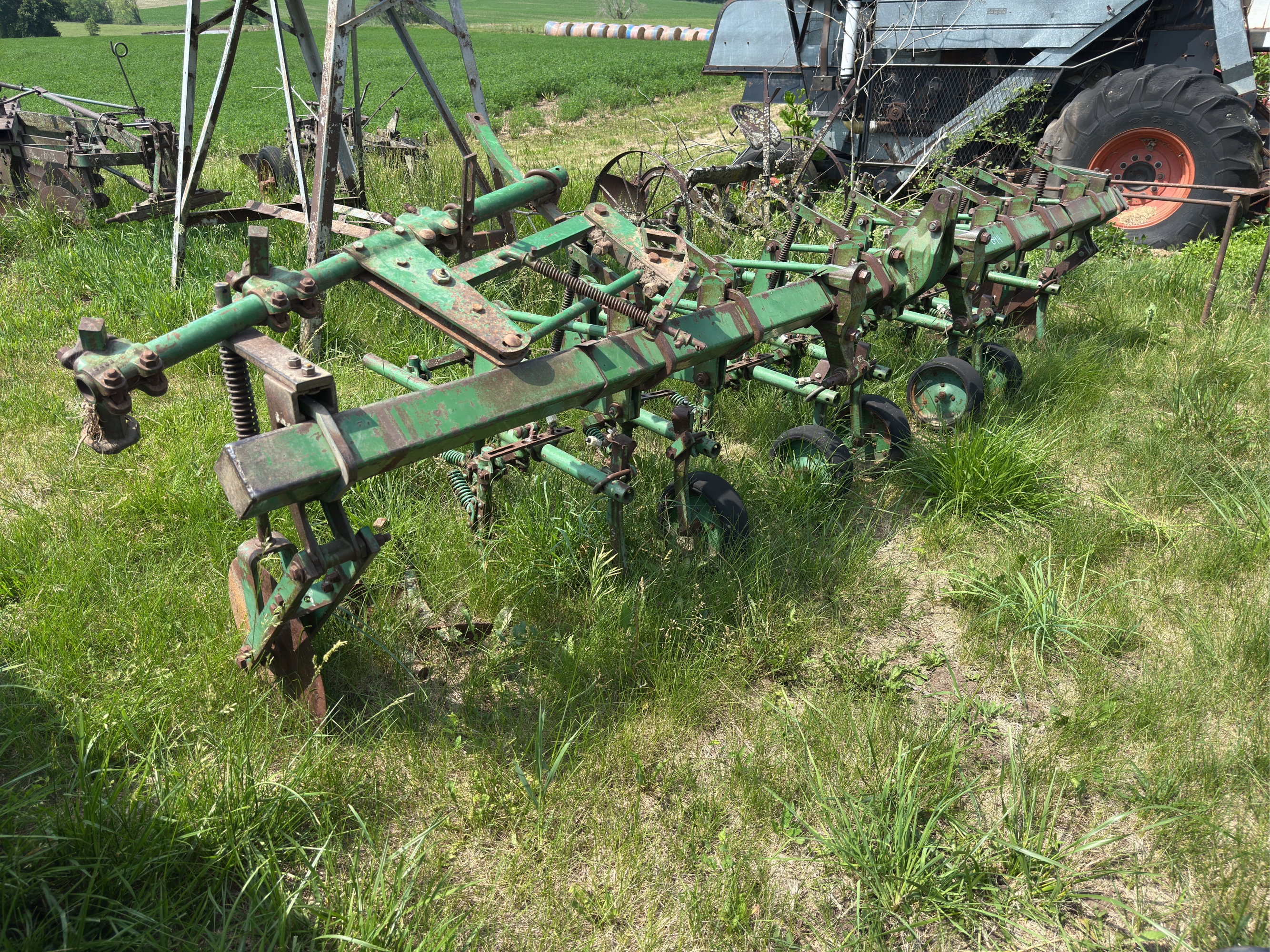 Lot image 9